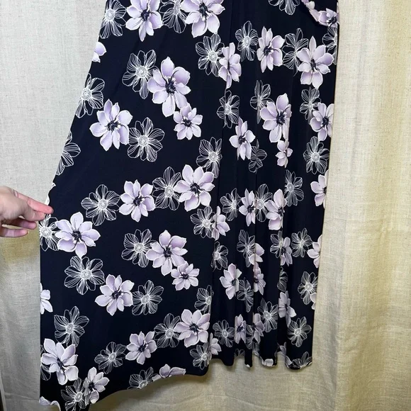 Jessica Howard Navy Blue Dress with Purple and White Flowers size 14W - Picture 9 of 12